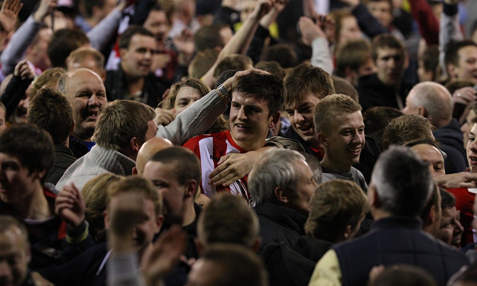 他在场内场 他在场内场